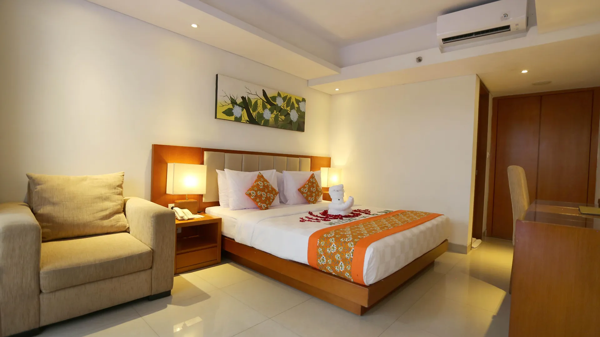 The Sun Hotel & Spa Legian - Chse Certified